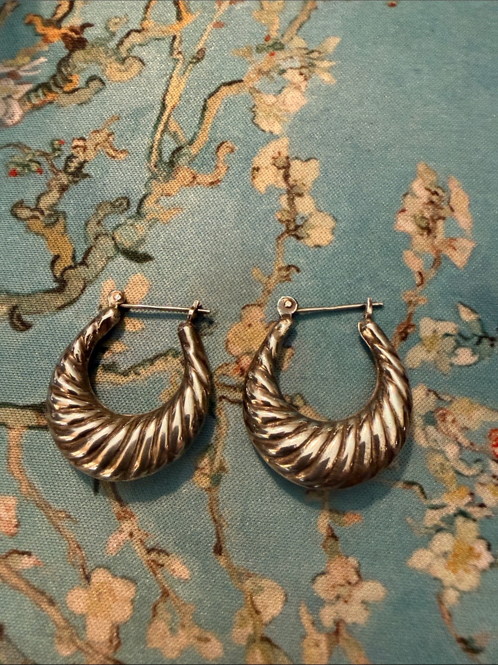 .925 Silver Twisted Hoop Earrings 1.25 inches